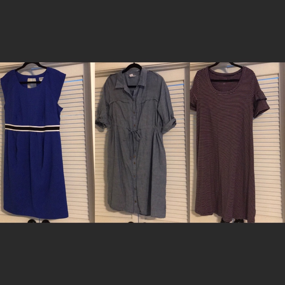 Maternity dress lot